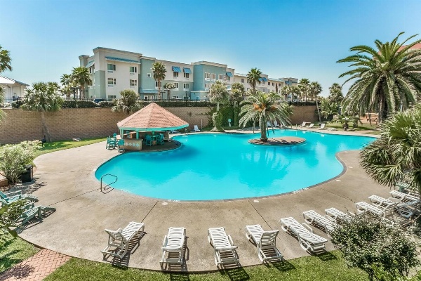 Seawall Condos image 1