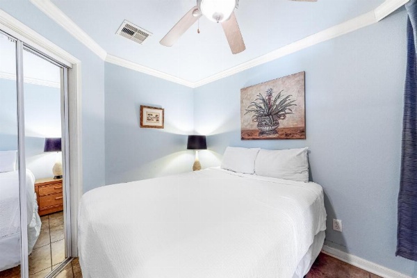 Seawall Condos image 26